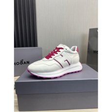 Hogan Sneakers